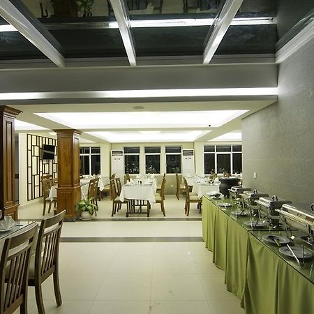 Rose Emerald Hotel Phnom Penh Esterno foto