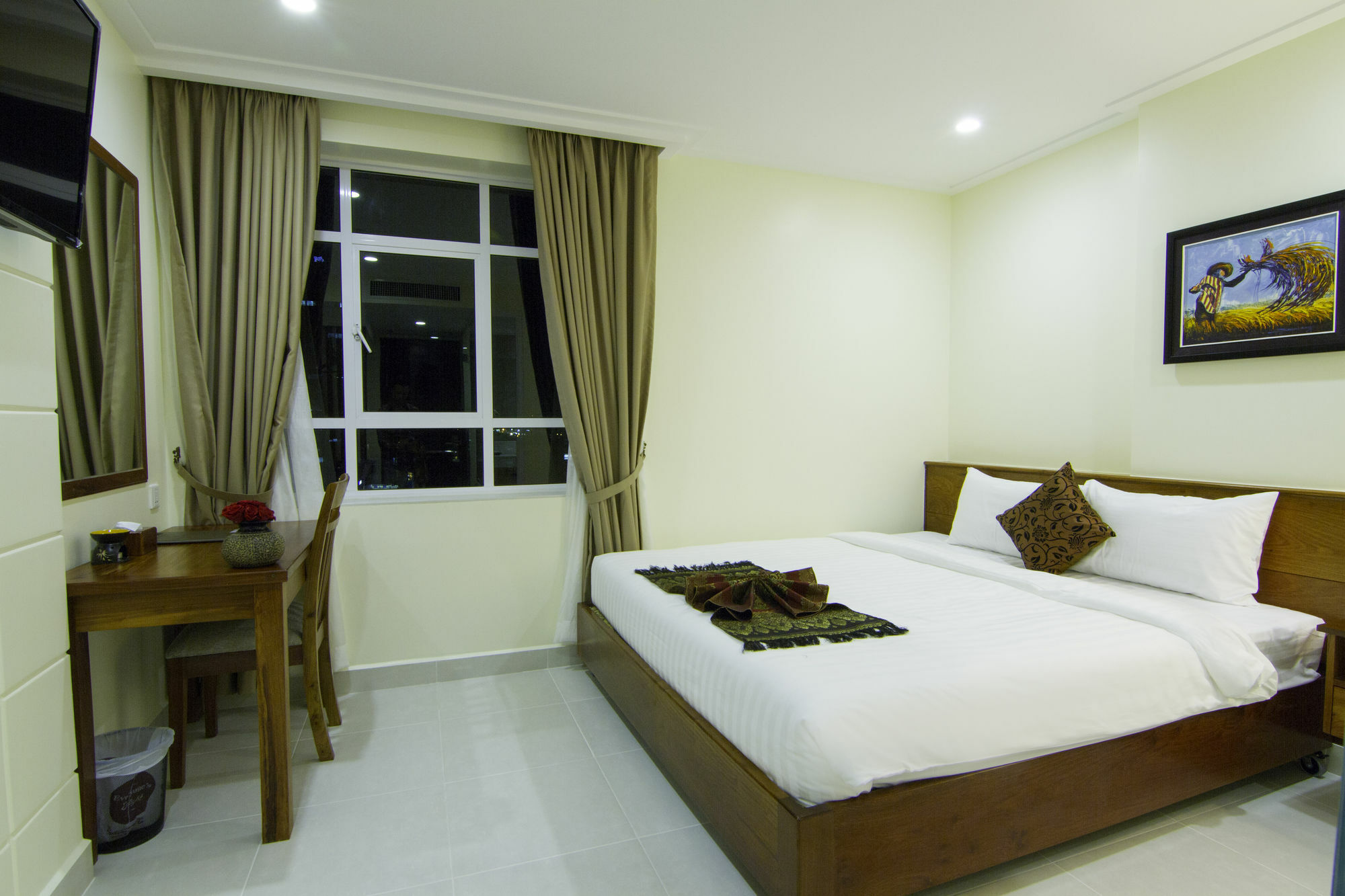 Rose Emerald Hotel Phnom Penh Esterno foto